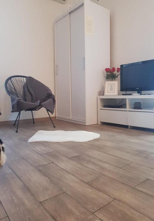 S Apartment *